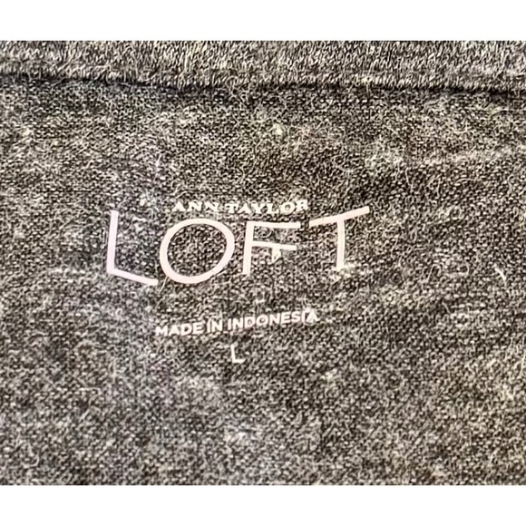 Loft Wm' Gray Mixed Front/Back Material V- Neck Casual Long Sleeve Blouse Size L - Picture 6 of 8